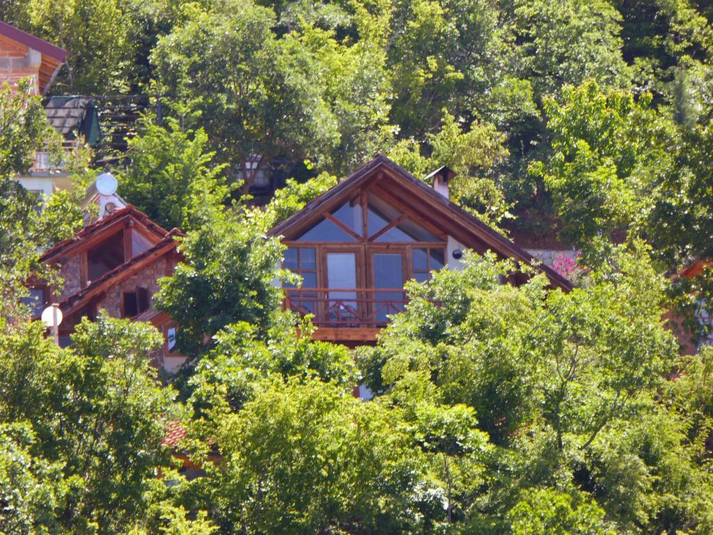 Robinson Sunset Guest House Ohrid Exterior photo