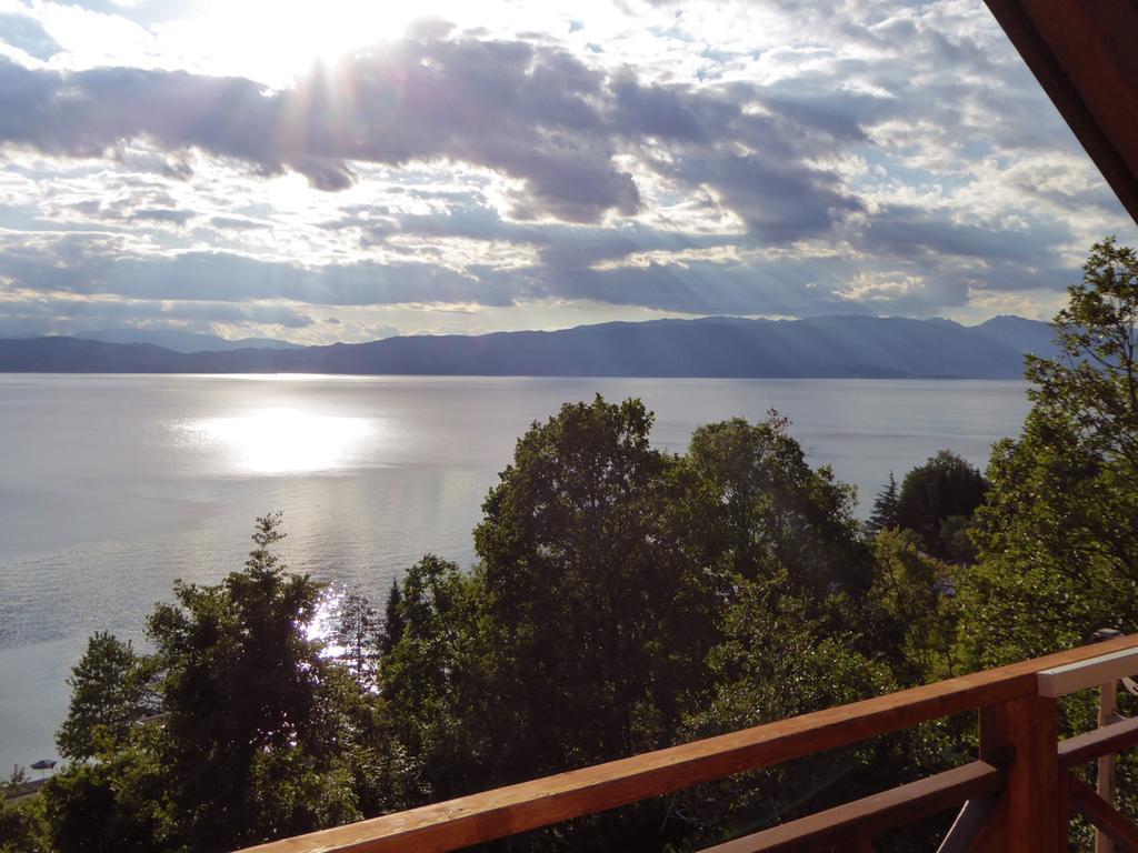 Robinson Sunset Guest House Ohrid Exterior photo